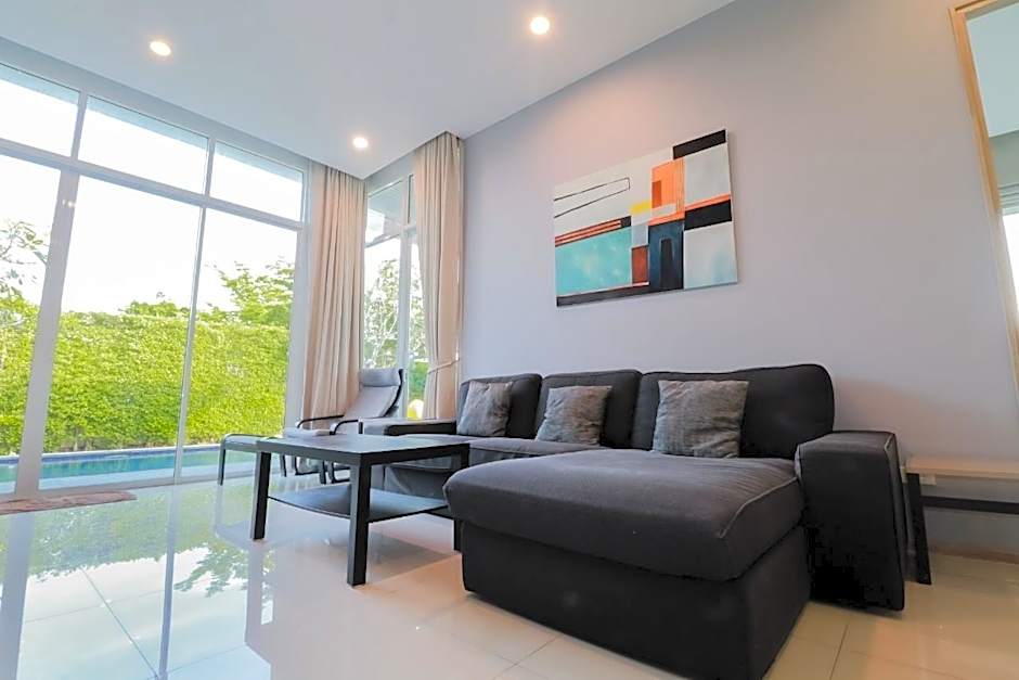 Chaum Haus Pool Villas