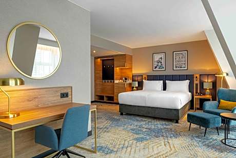 Classic King Room - Mobility Access