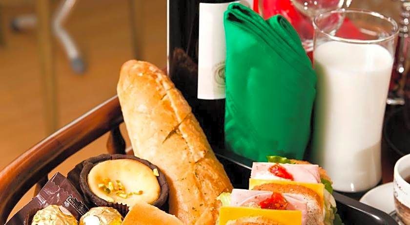 Hotel Hu Incheon Airport Unseo