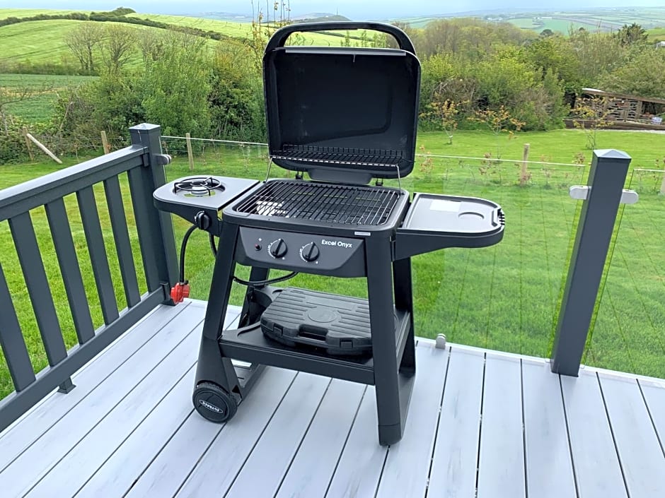 Edge of Padstow, 2 bedroom luxury lodge