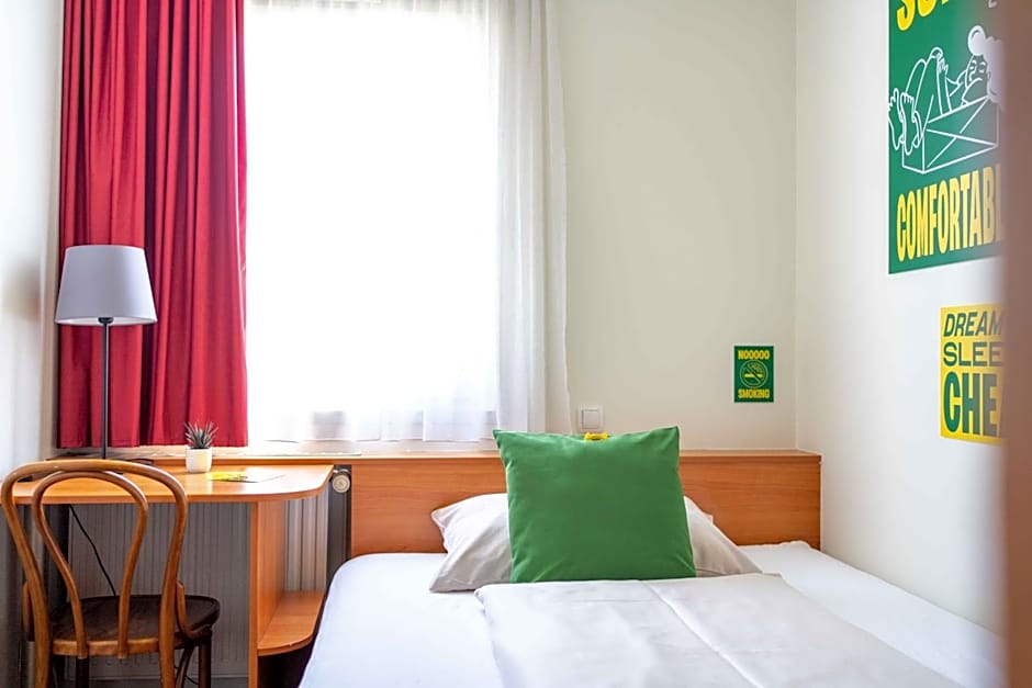 SLEEEP Hotel Sattledt