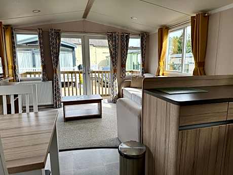 The Dram Van - Beautiful, luxury static caravan