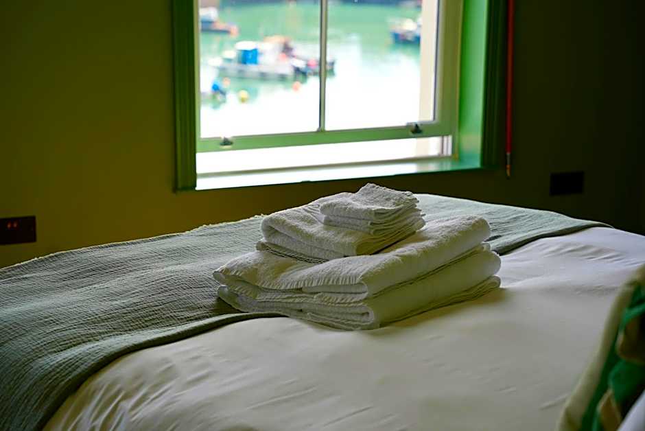 The London & Paris Hotel