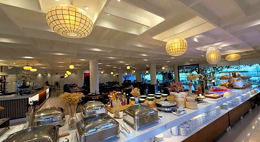 Whiterock Beach Hotel and Waterpark