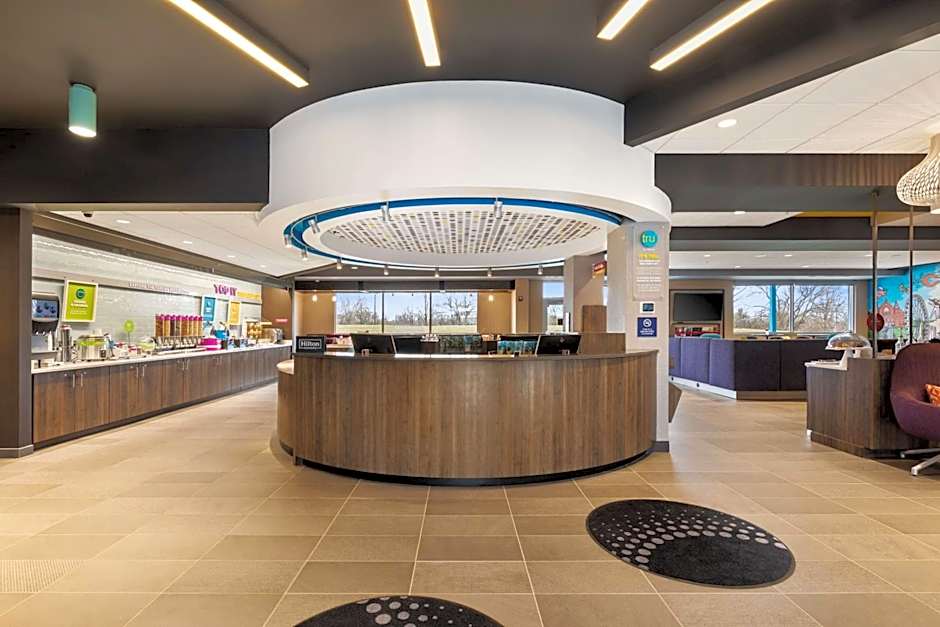 Tru by Hilton Sharonville, OH