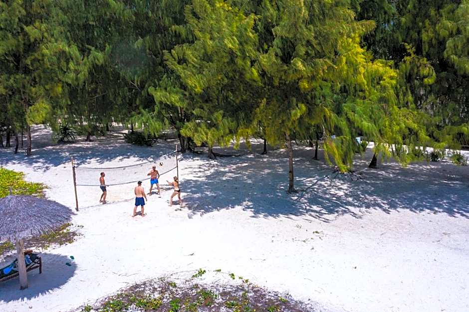 Hakuna Majiwe Beach Resort