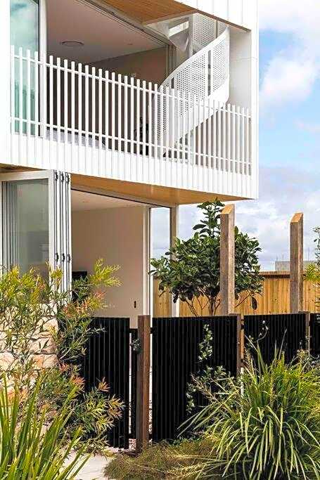 Palm Oasis Beach Villa