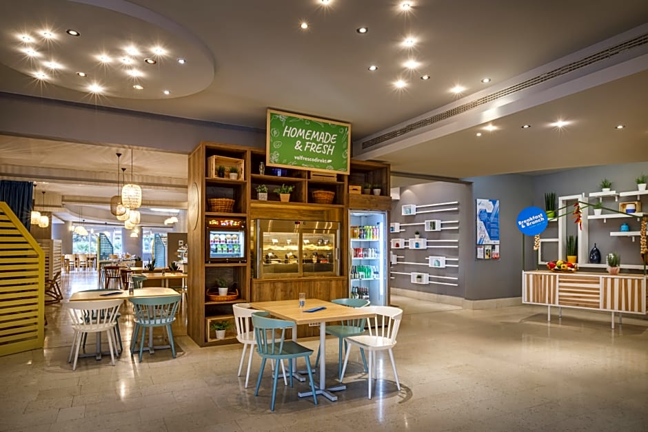 Miramar Sunny Hotel & Residence