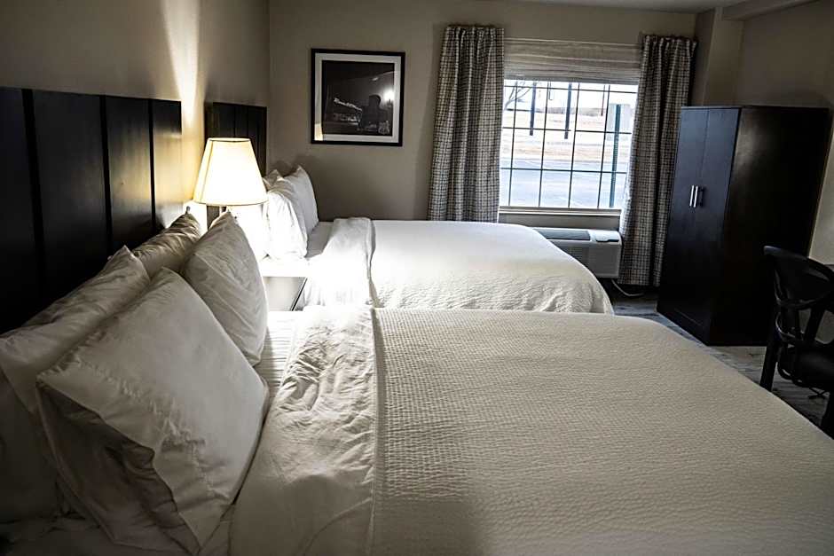 Lucille's Hotel