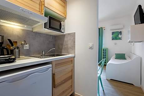 Quadruple room with Kitchenette and Garden