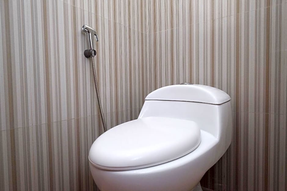 RedDoorz Syariah near Perempatan Kartasura