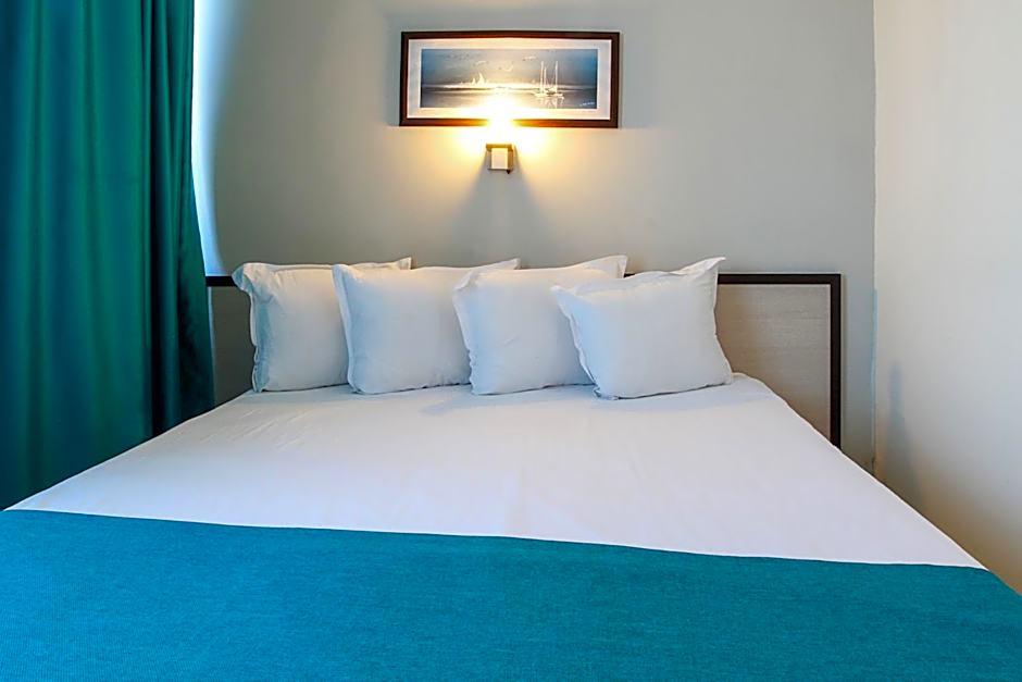 Smartline Meridian Hotel