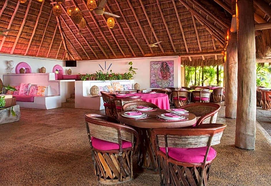 Playa Rosa Bungalows Careyes