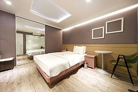 Gimcheon YS Self check-in Motel