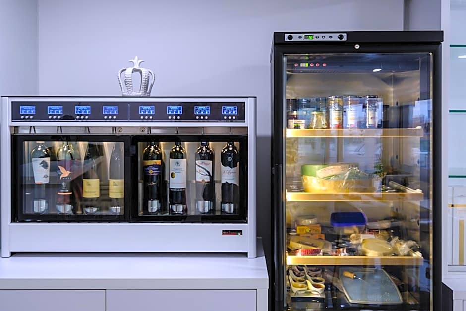 Art & Wine Boutique Hotel