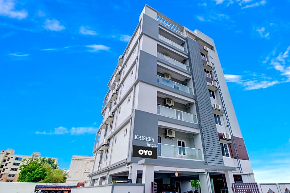 Super OYO Flagship Hotel CJ Pride