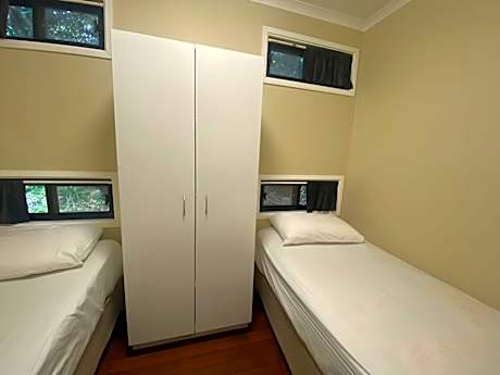 Standard Double Suite