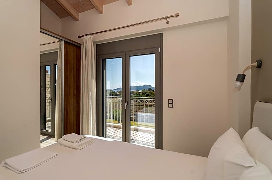 CARLOS MANSION LUXURY SUITES