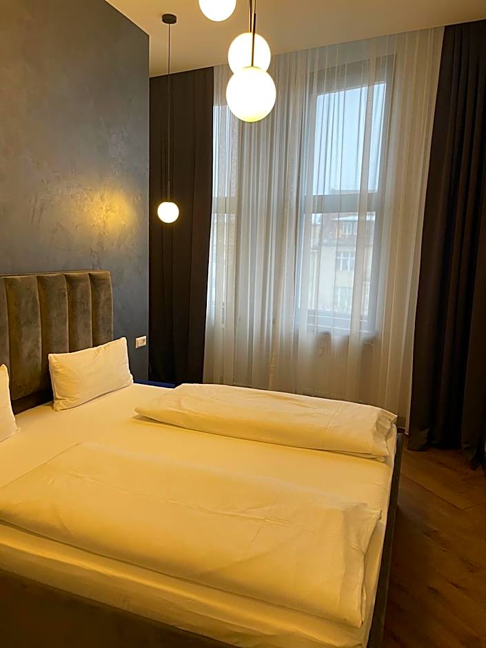 Motel Blue Messe