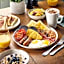Premier Inn London Gatwick Manor Royal