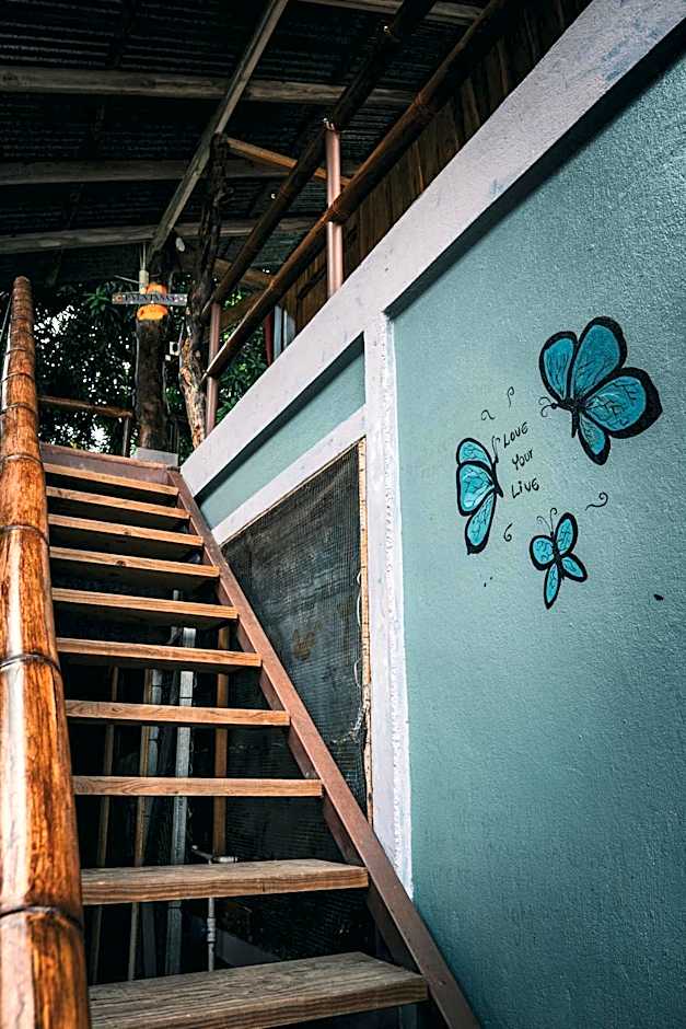 Flutterby House Hostel