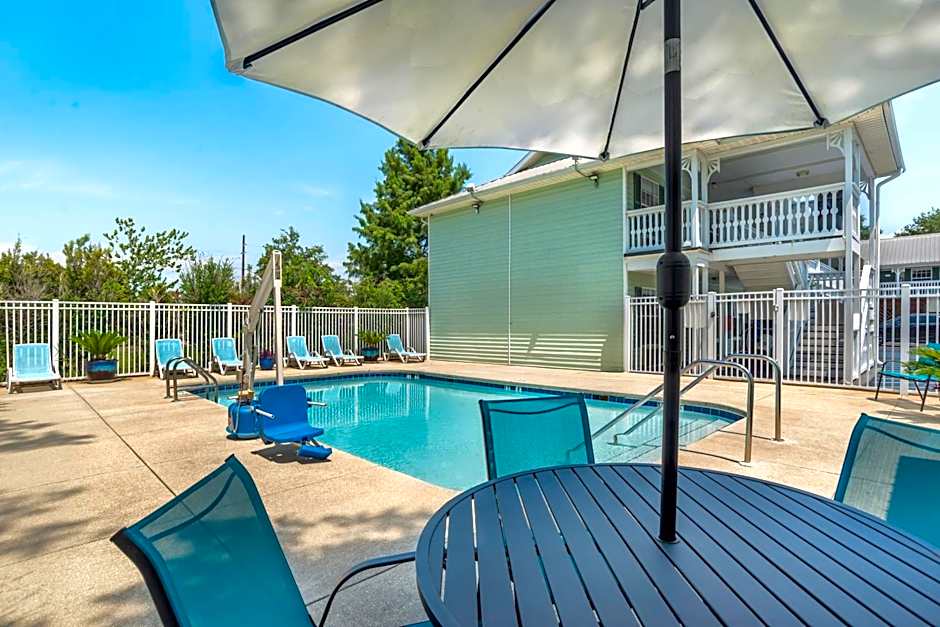 Key West Inn - Fairhope