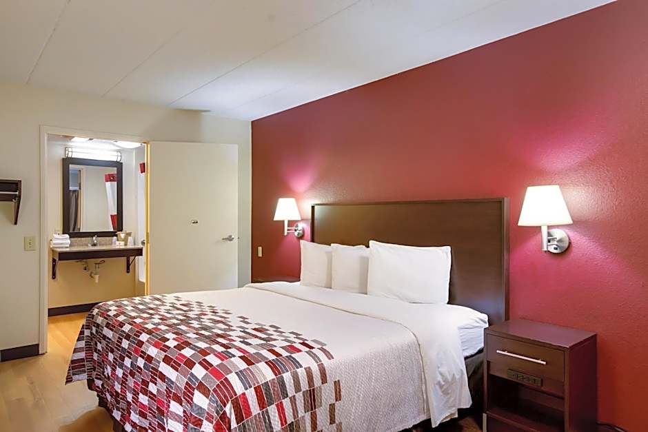 Red Roof Inn Grand Rapids Airport
