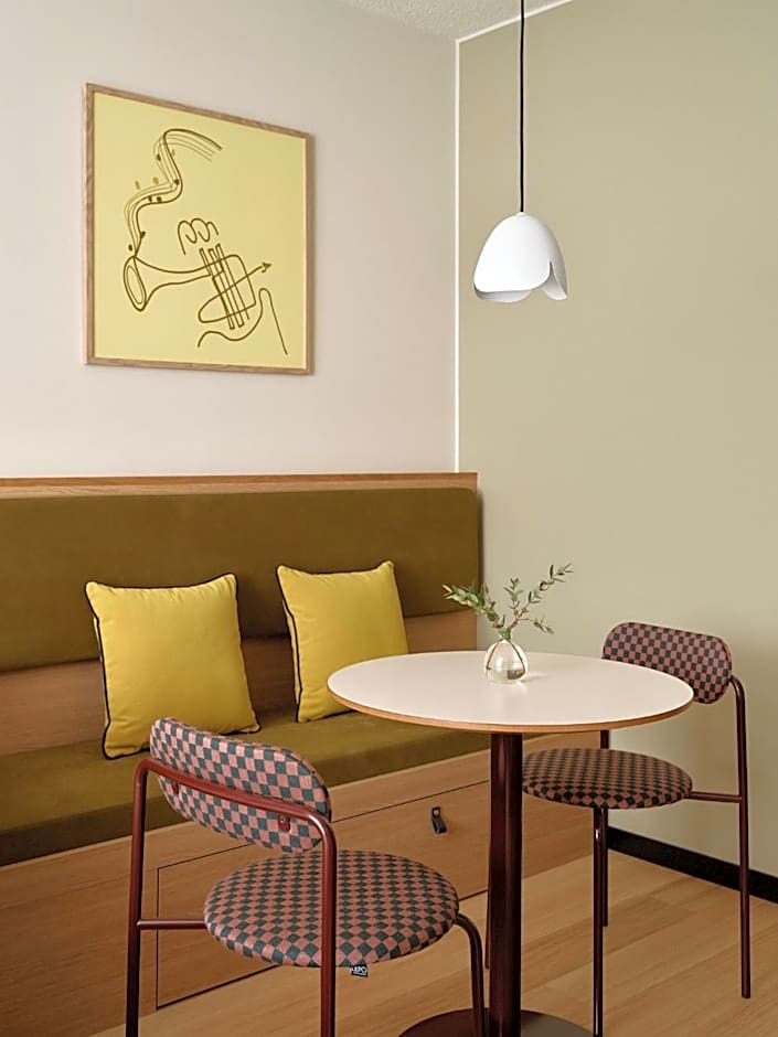 Bob W Helsinki Kaarti