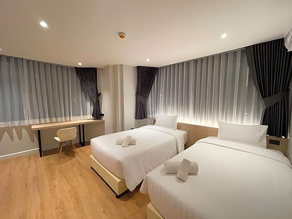 V1  Boutique Hotel