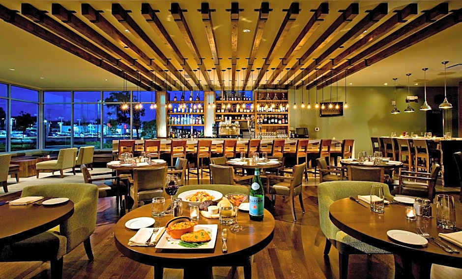 Crowne Plaza Hotel Glen Ellyn/Lombard By IHG