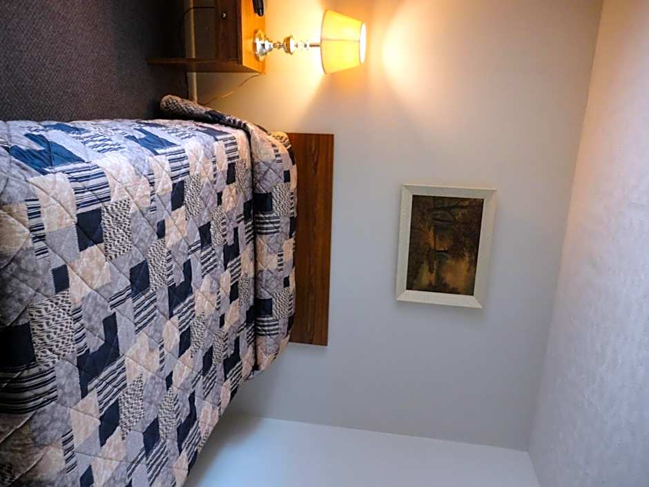 Hipwell's Motel
