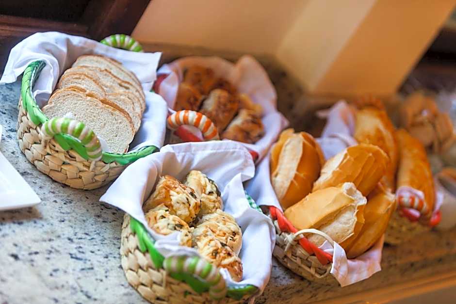 Pousada Quatro Estacoes