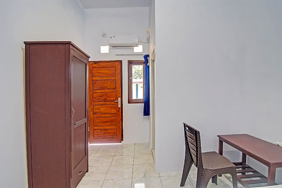 SPOT ON 91995 Cvictory Inn