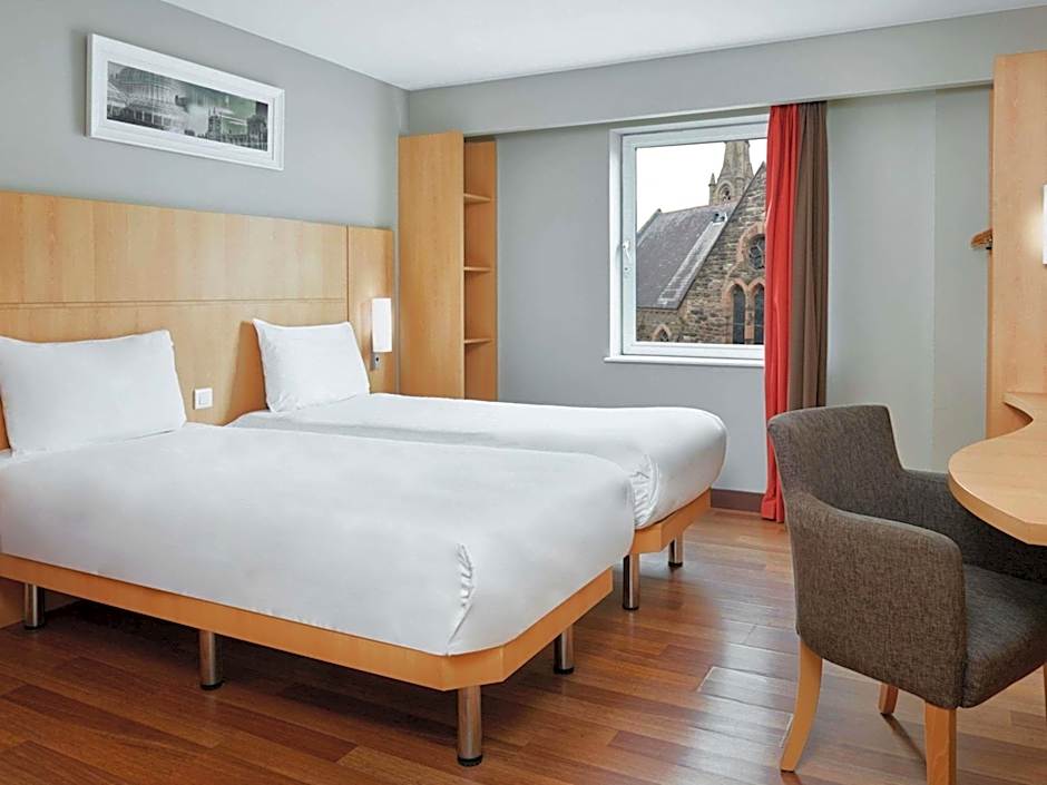 ibis Belfast Queens Quarter