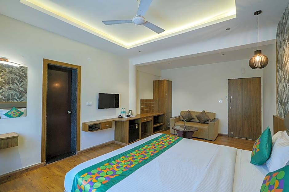 Treebo Pappilon Palace, PVS Circle