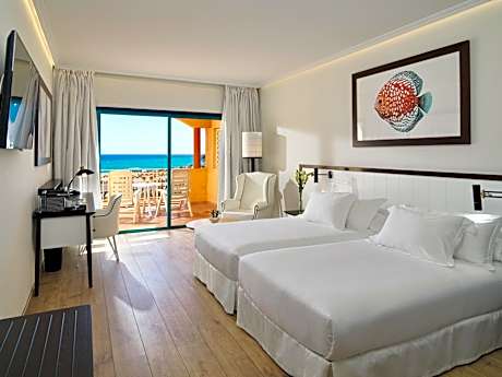 Privilege Twin Room (2 Adults)