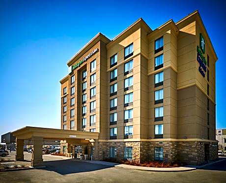 Holiday Inn Express & Suites Timmins by IHG