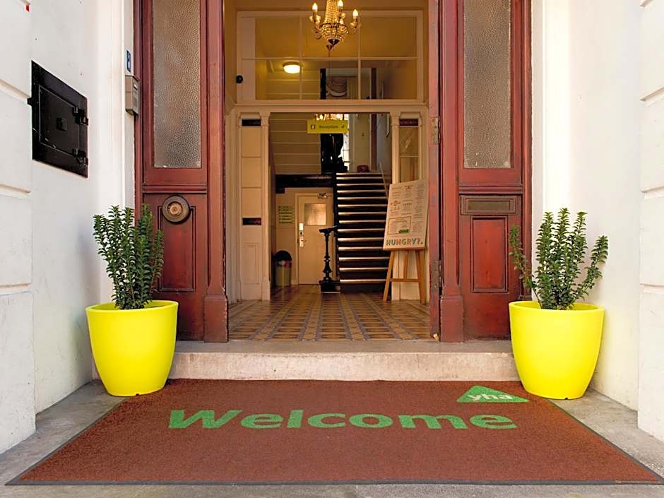 YHA London Earl's Court