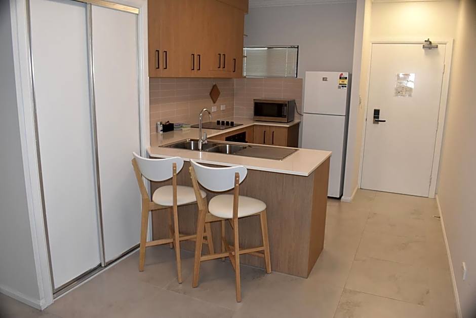 City Plaza Apartments