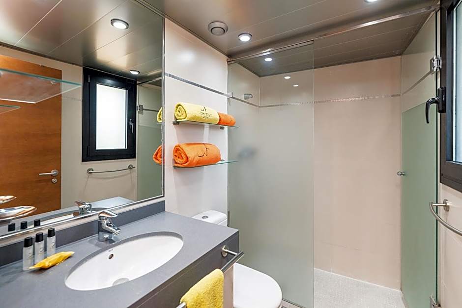 Aparthotel Las Palmeras Castelldefels