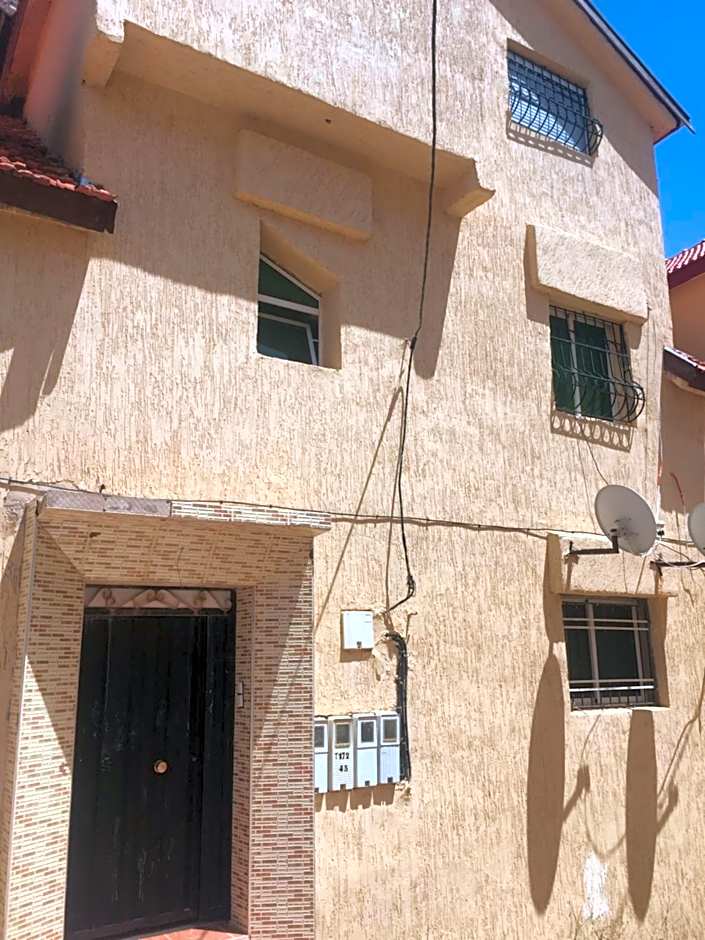 Vittel Ifrane Large and Beautiful Apartment