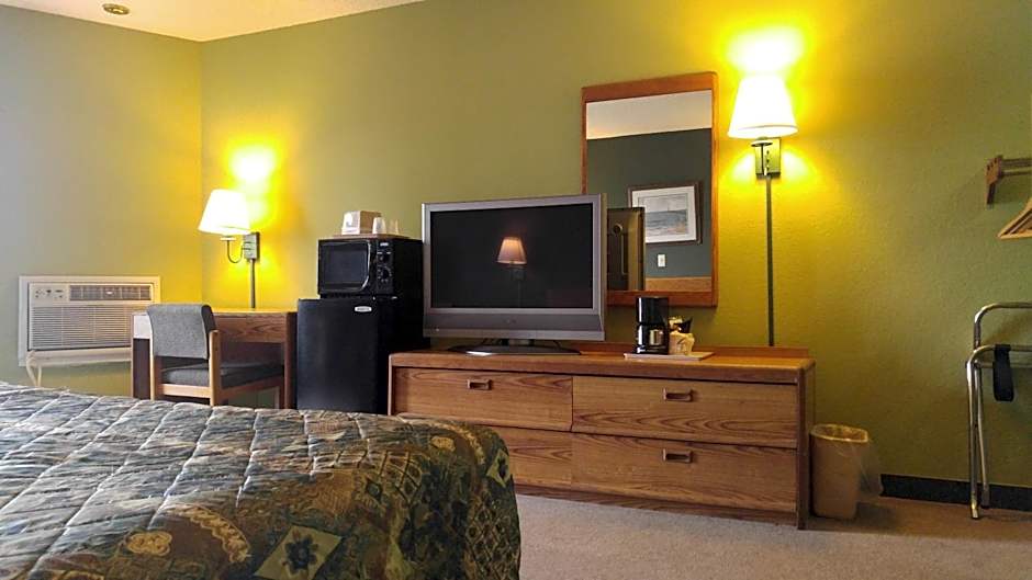 Harbor Lights Lodge