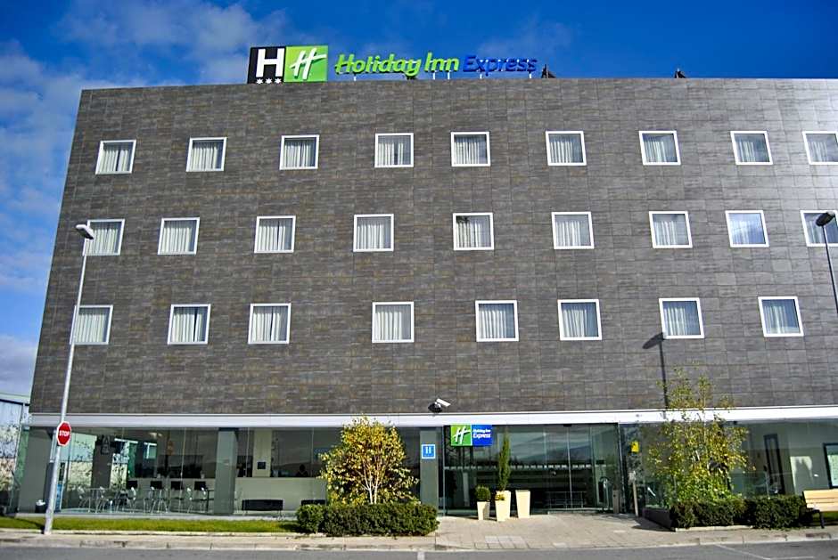 Holiday Inn Express Pamplona By IHG