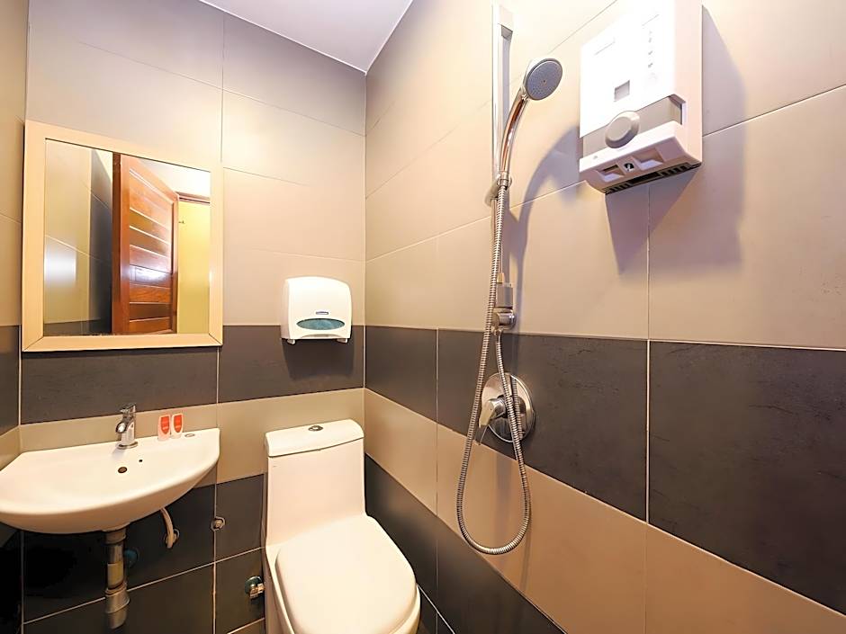 Hotel O Hills Residence