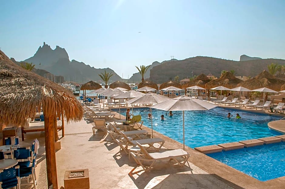 Marinaterra Hotel & Spa