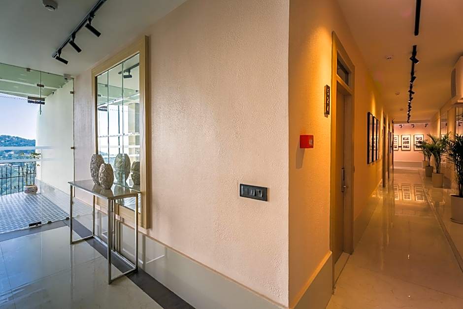 Tripli Hotels M & Resort