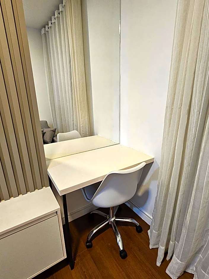 Apto confortável Centro/Batel