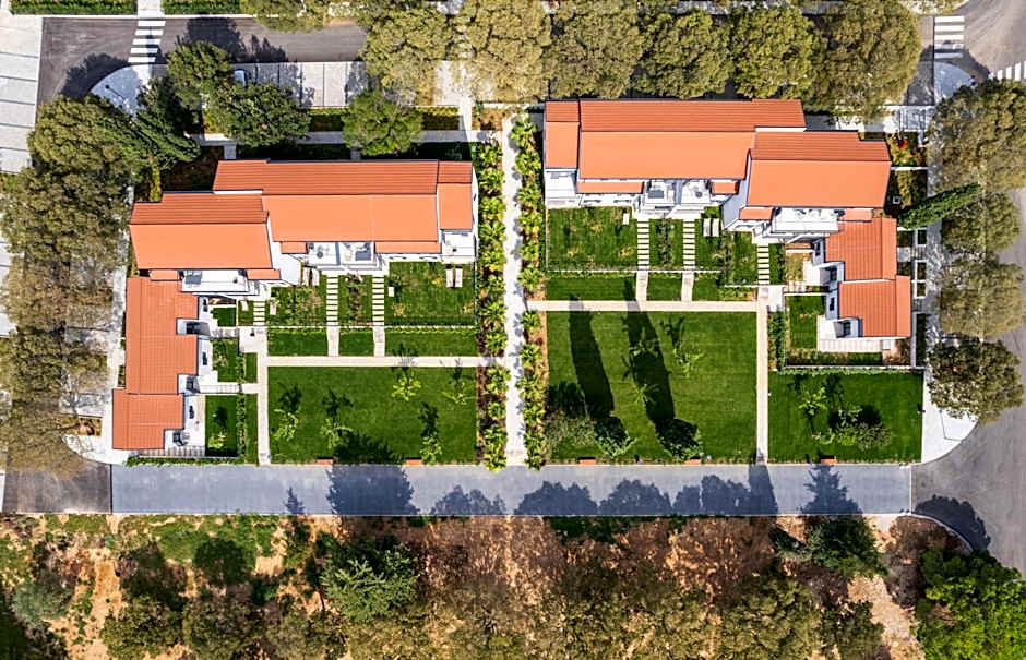 Molum Hotel & Residences