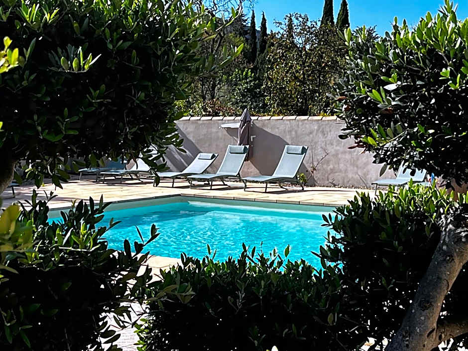Château de Floure - SPA et piscine extérieure chauffée