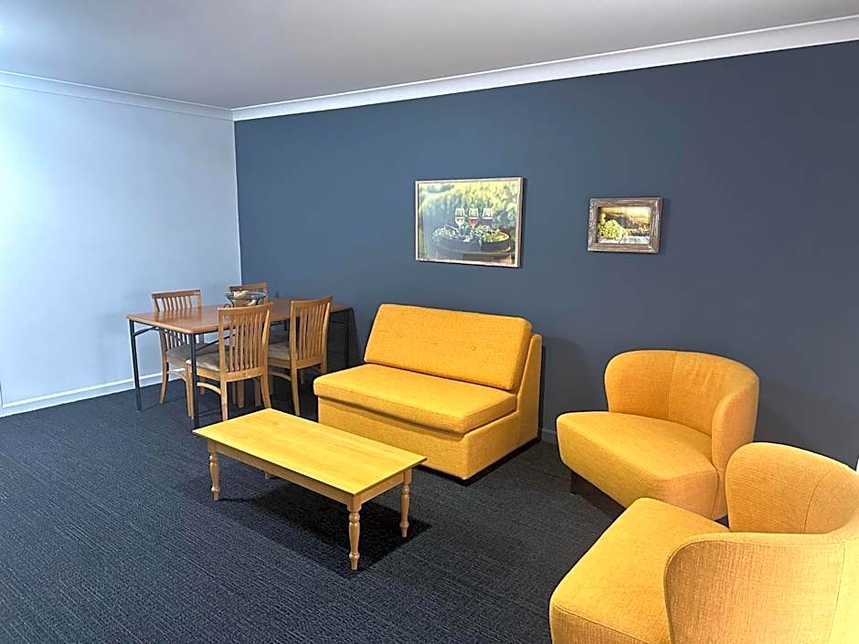 Ibis Styles Orange Hotel